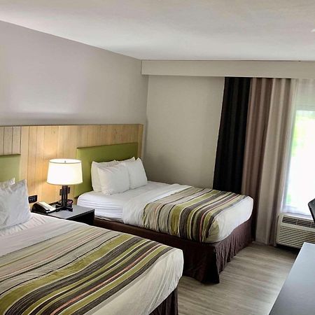 Country Inn & Suites By Radisson, Sandusky South, Oh Милан Экстерьер фото