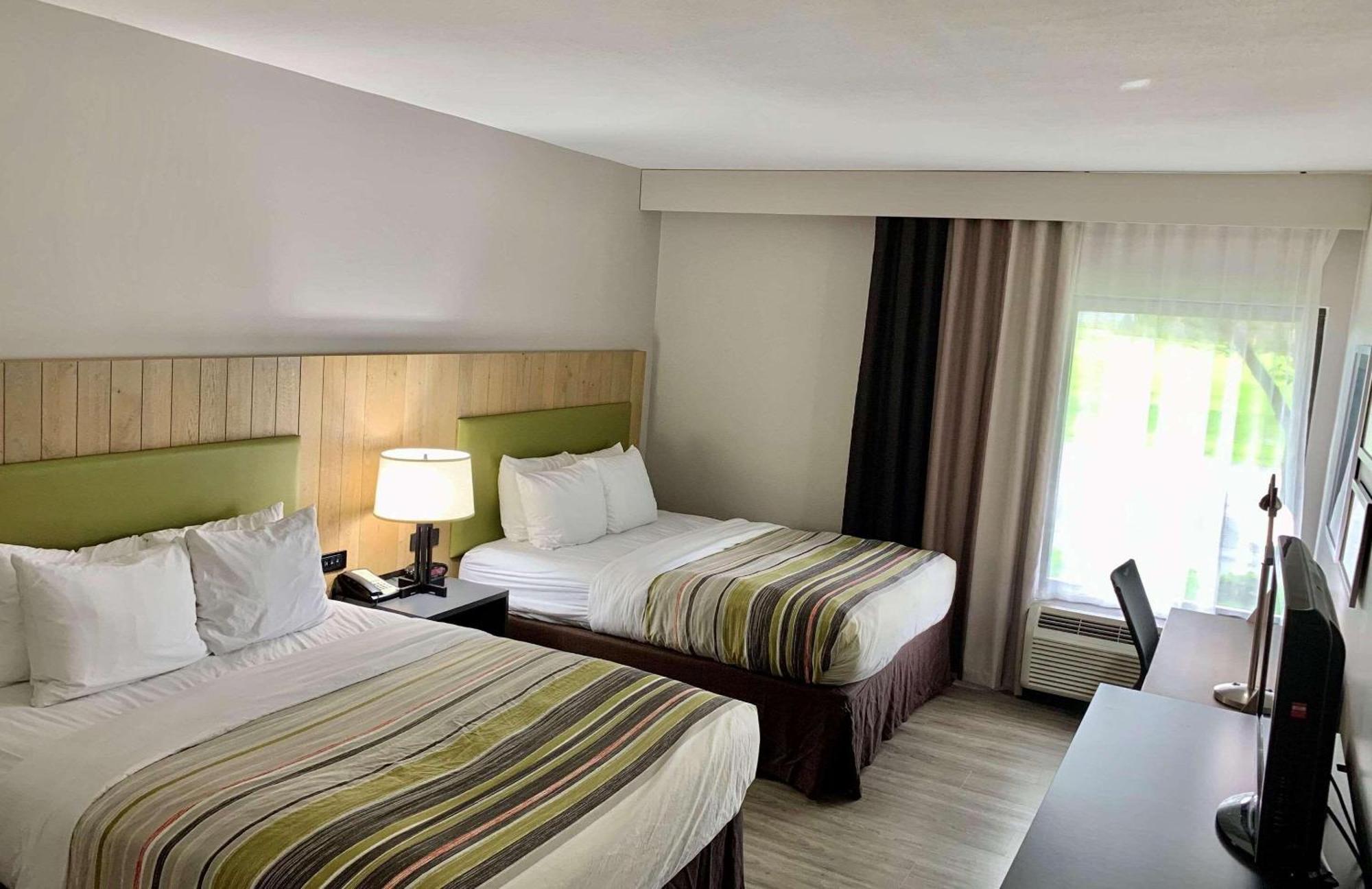 Country Inn & Suites By Radisson, Sandusky South, Oh Милан Экстерьер фото